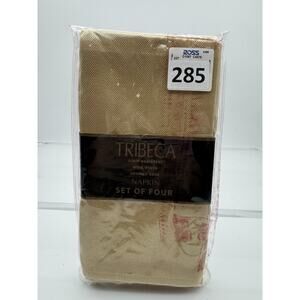 New Set Of 4 Tribeca Linens N Things Straw Color Chevron Napkins Stain Resistant